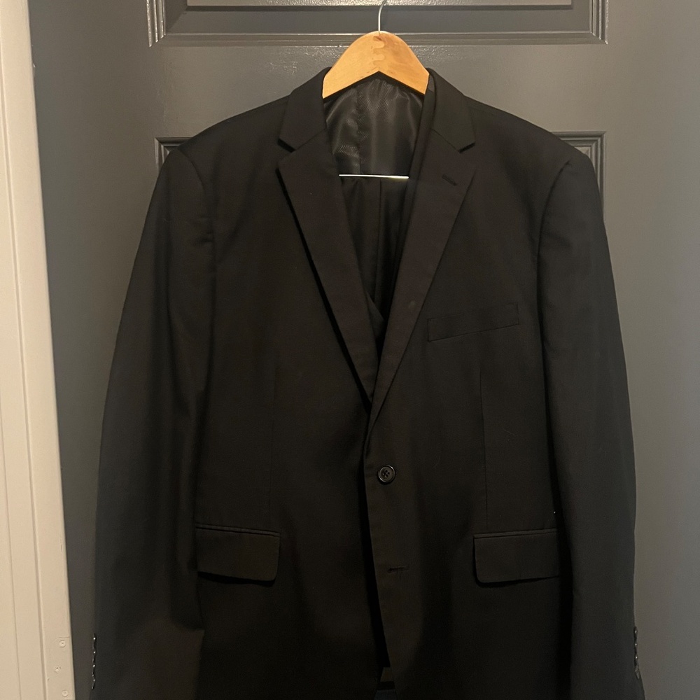 Angelo Rossi - Solid Black - Three Piece Suit - Picture 5 of 6